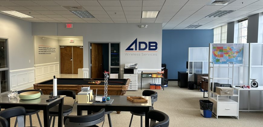 Prime Office Sublease: 16740 Birkdale Commons Pkwy, Huntersville