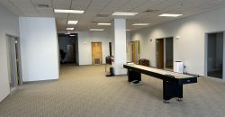 Prime Office Sublease: 16740 Birkdale Commons Pkwy, Huntersville