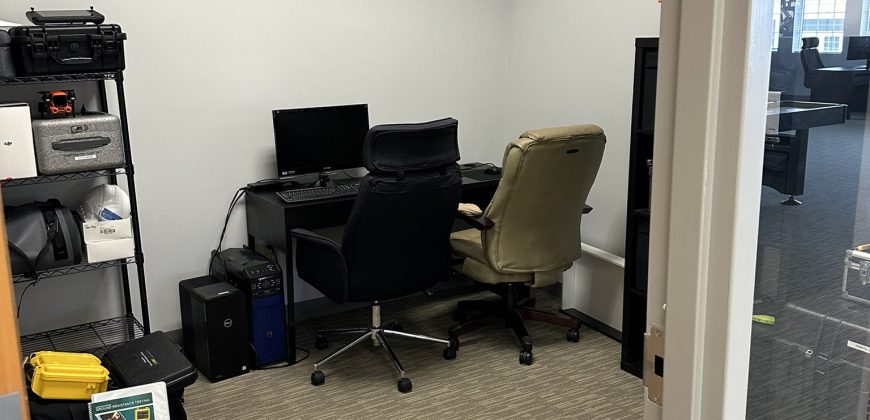 Prime Office Sublease: 16740 Birkdale Commons Pkwy, Huntersville