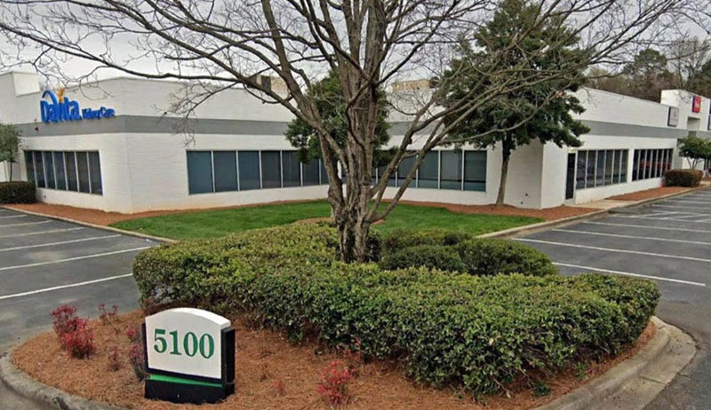 Welcome to 5100 Reagan Drive #17: Your Next Business Destination in Charlotte