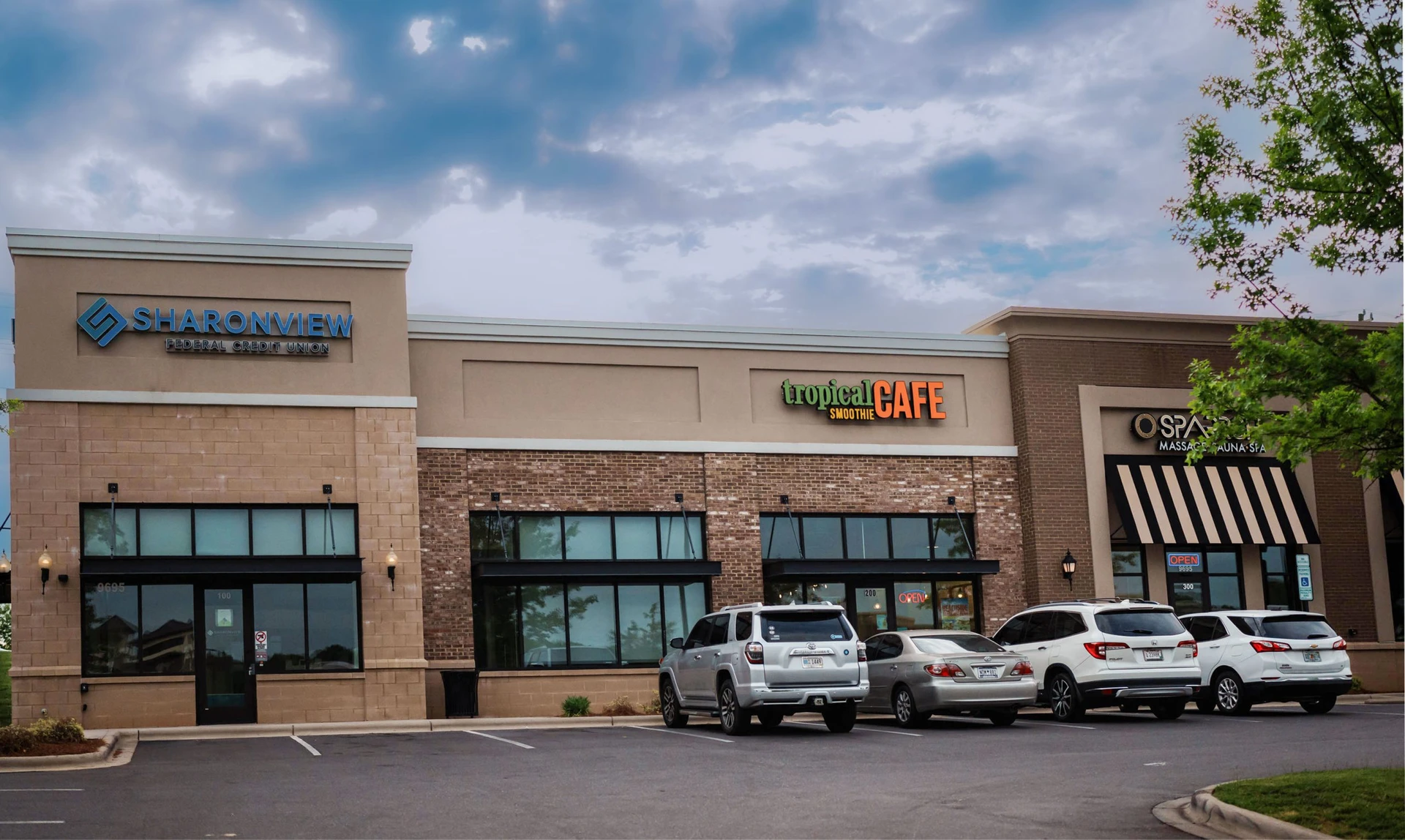 Select your Retail Space in Charlotte’s Outdoor Malls